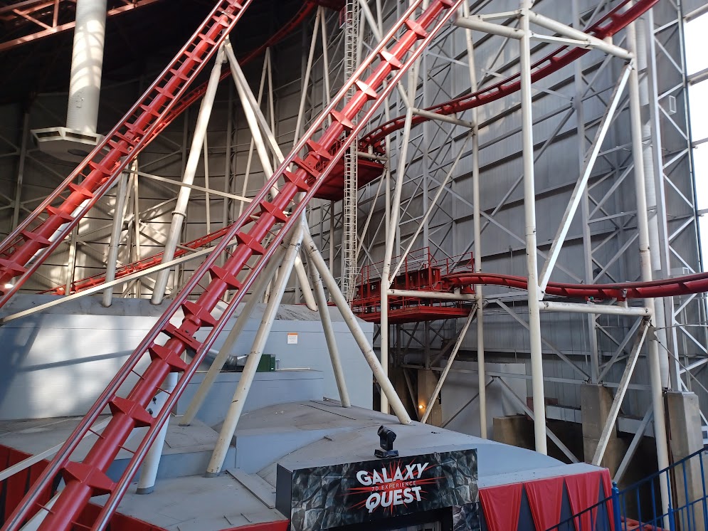 Another lower photo of the Mindbender's left side, with the entrance of Galaxy Quest being visible.