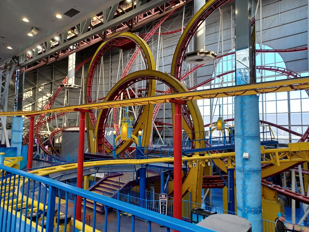 A somewhat distant photo of the Mindbender, primarily of it's triple loop.